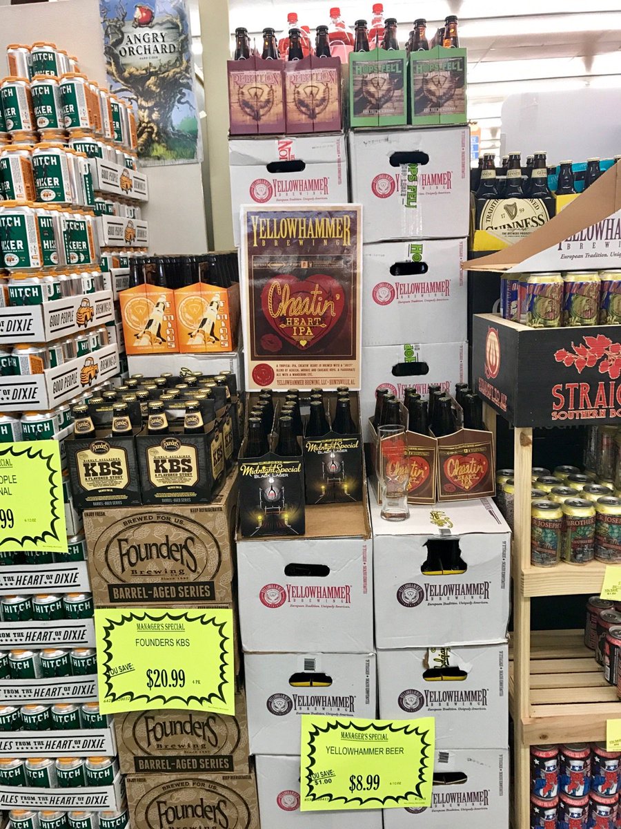 YellowhammerAle's tweet photo. End cap display at Bluff Park Piggly Wiggly #birmingham #cheatinheart https://t.co/z0vHrmEiG9