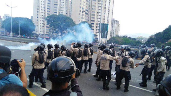 Ver imagen en Twitter Ver imagen en Twitter