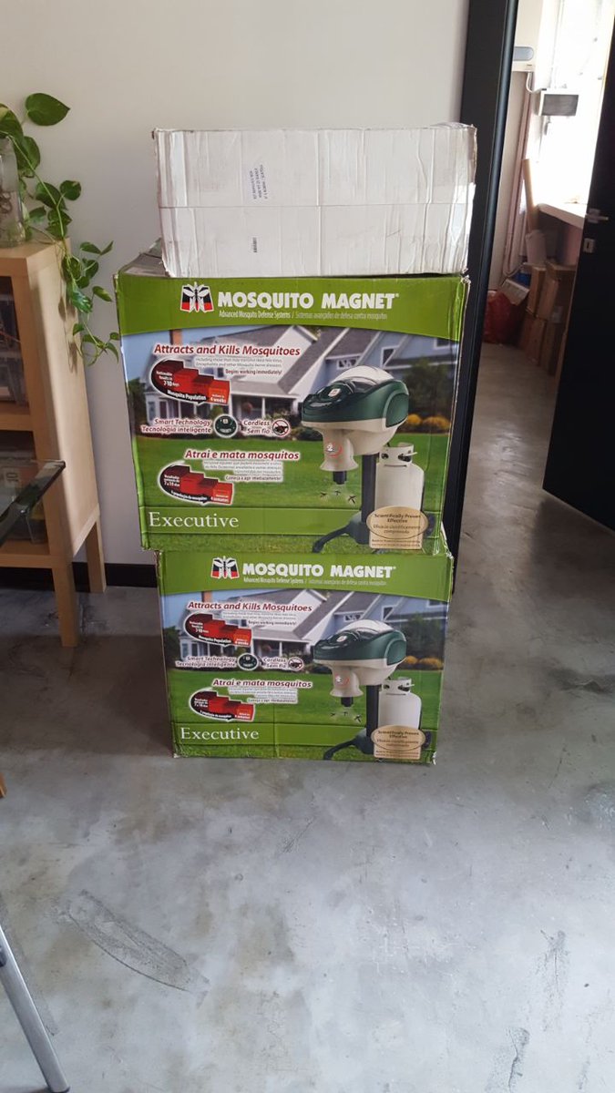 sara_turetta's tweet photo. Investimento di @SavetheDogsSTD per ridurre le #zanzare e i #flebotomi che fanno ammalare i nostri #cani in #Romania. #mosquitomagnet https://t.co/4HOkFWqBmc