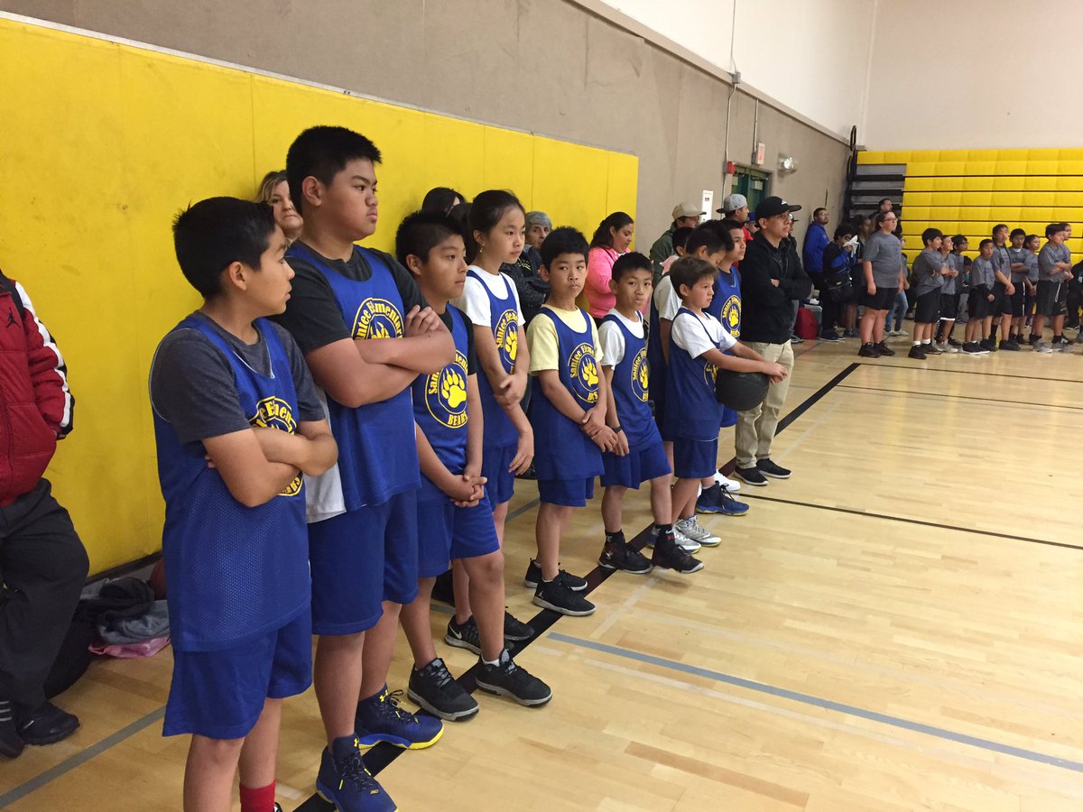 BearsSantee's tweet photo. Santee Bears win game 1! Go Bears 🐻🏀! https://t.co/V2A7wyULnt