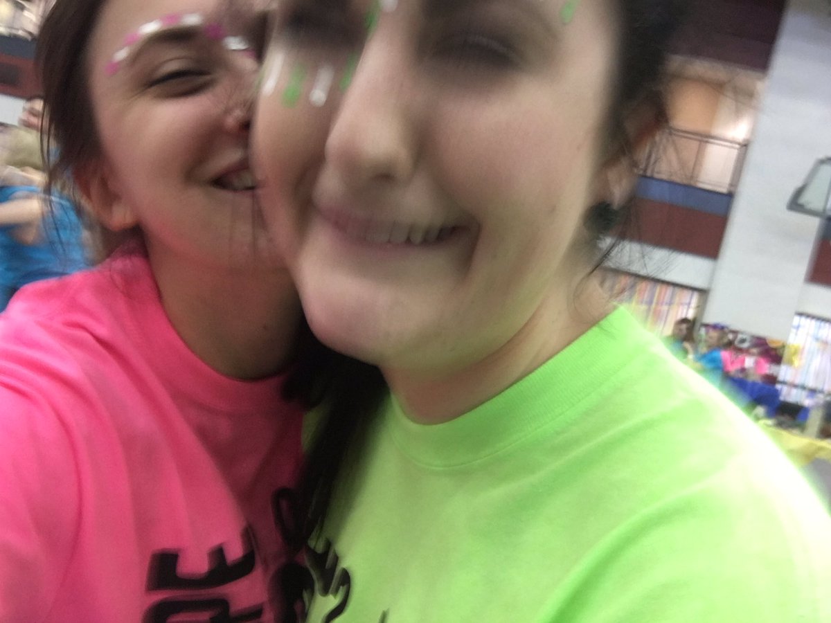 MarissaMarra8's tweet photo. Made a new friend!!!! #flashathon #ftk https://t.co/h1swjCFtk8
