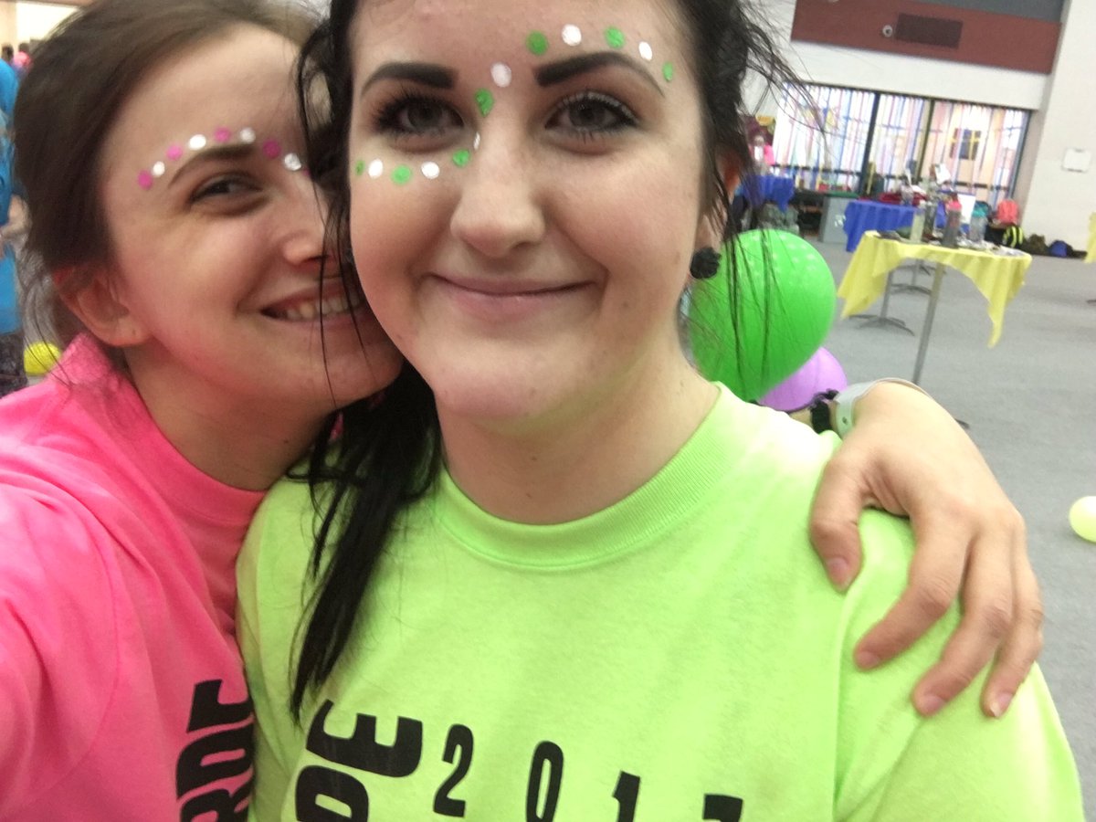 MarissaMarra8's tweet photo. Made a new friend!!!! #flashathon #ftk https://t.co/h1swjCFtk8