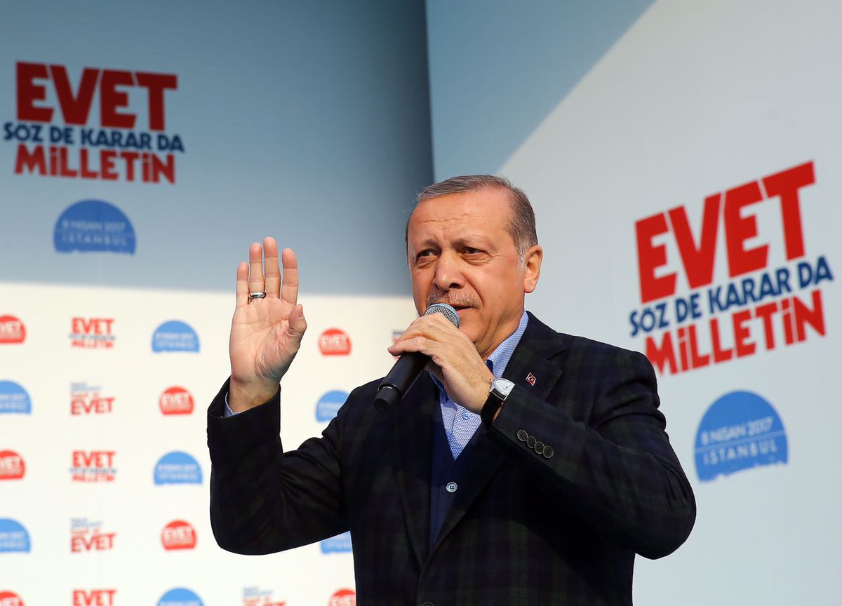 suleymansoylu's tweet photo. Cumhurbaşkanımızı ve Başbakanımızı bağrına basan İstanbul, Yenikapı'da haykırdı

#TekYürekEVET https://t.co/TWkeDgtsRh