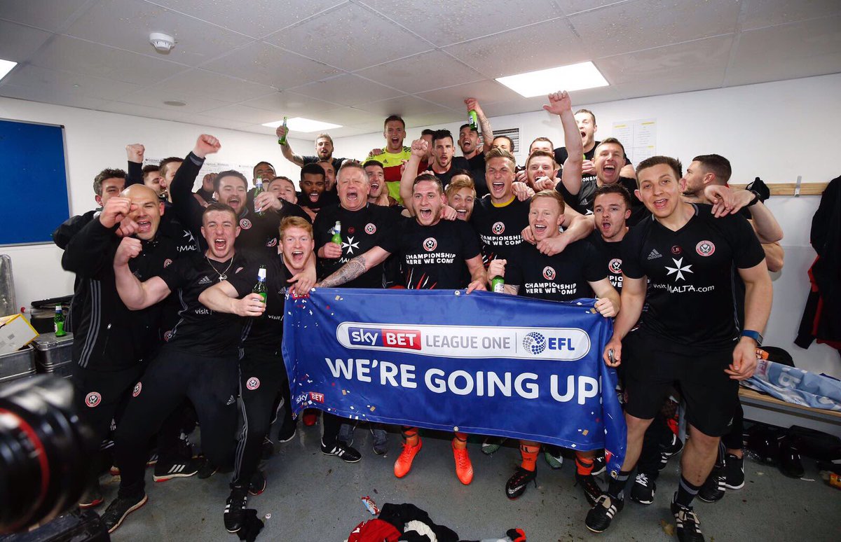 billysharp10's tweet photo. What a team,squad &amp; club we are going up 🔴⚪️⚫️⚔️⚽⬆️ https://t.co/KxTsPk38PX