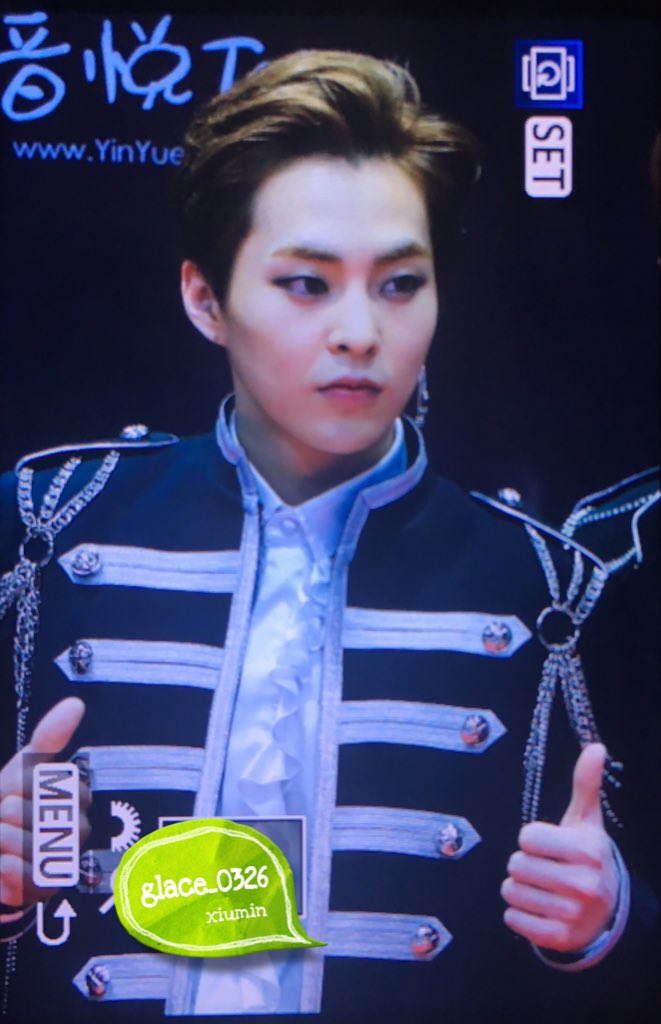 glace_0326's tweet photo. 170408 #시우민 #김민석 #xiumin https://t.co/iJSqMKa9in