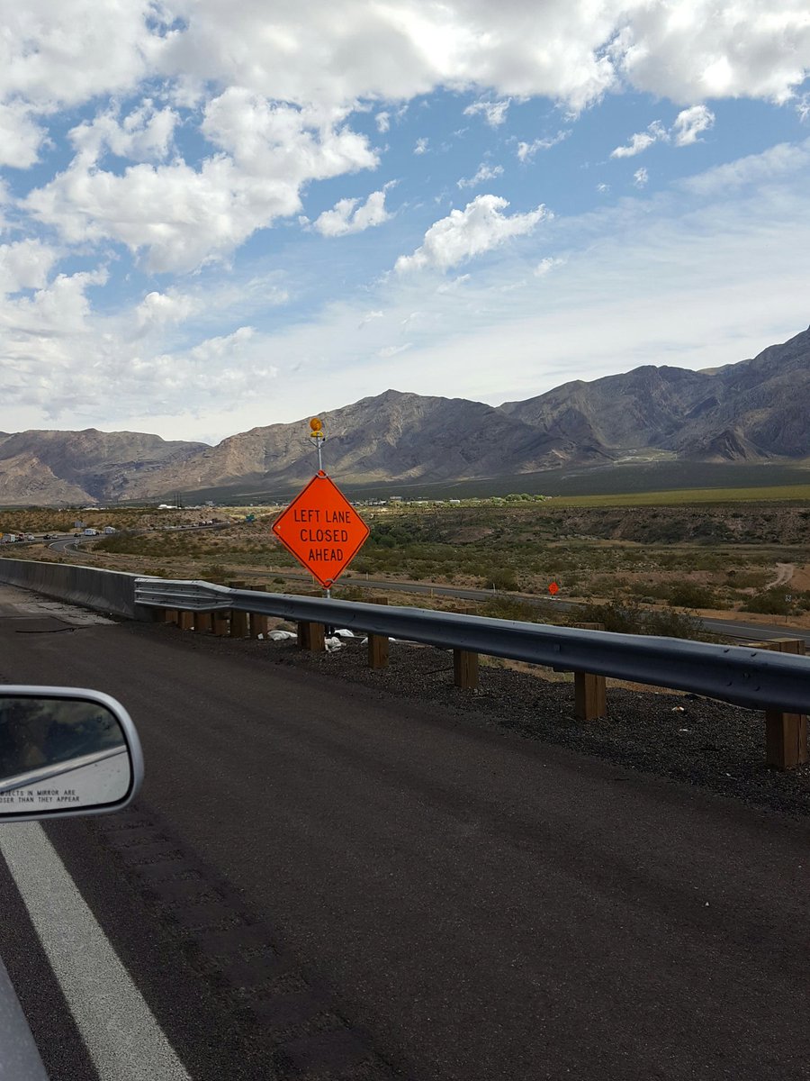 MesquiteNV_PD's tweet photo. #TrafficAlert: I15nb @ #Bridge1 mm 9 #AZ down to one lane. Back up of 2 miles. #UseCaution #SlowDown &amp; expect delays. #I15Construction https://t.co/Rbk1OlPKmk