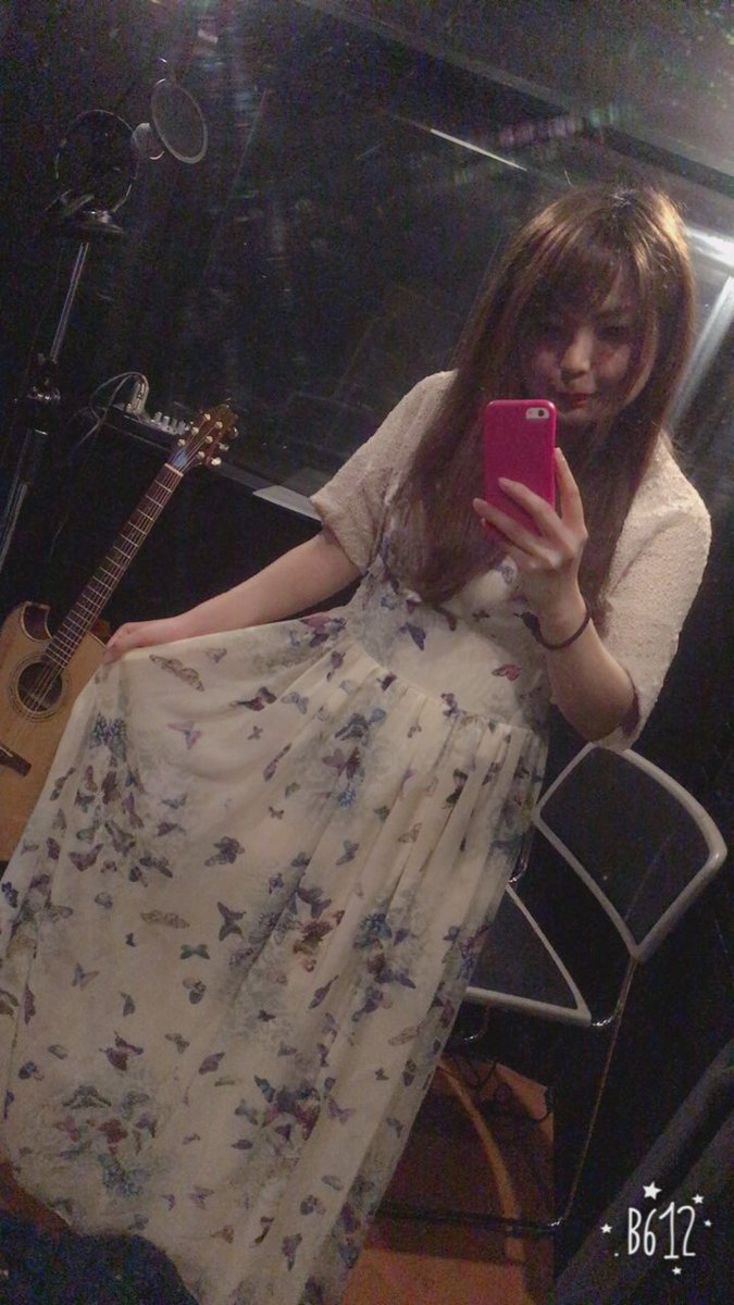 gmgm6239's tweet photo. とりいそぎ！いけだむつみ初のワンマンライブ起こし頂いたお客様！！！頑張れと応援していただいた皆様、本当に本当にありがとうございました！！！今は色んな感情の処理が大変なので明日はゆっくりお休みしながらまとめたいと思います！！本当にありがとうございました😭💓 https://t.co/Nf0xpMPXj0