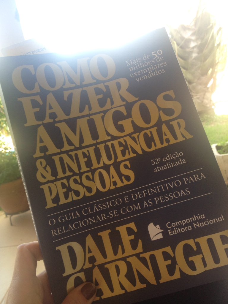 TrikaLopes's tweet photo. Novo companheiro! 📚 #business #networking #mmn #marktingderede #marketingmultinivel #livro #dicadeleitura https://t.co/AfUvjdJyMv