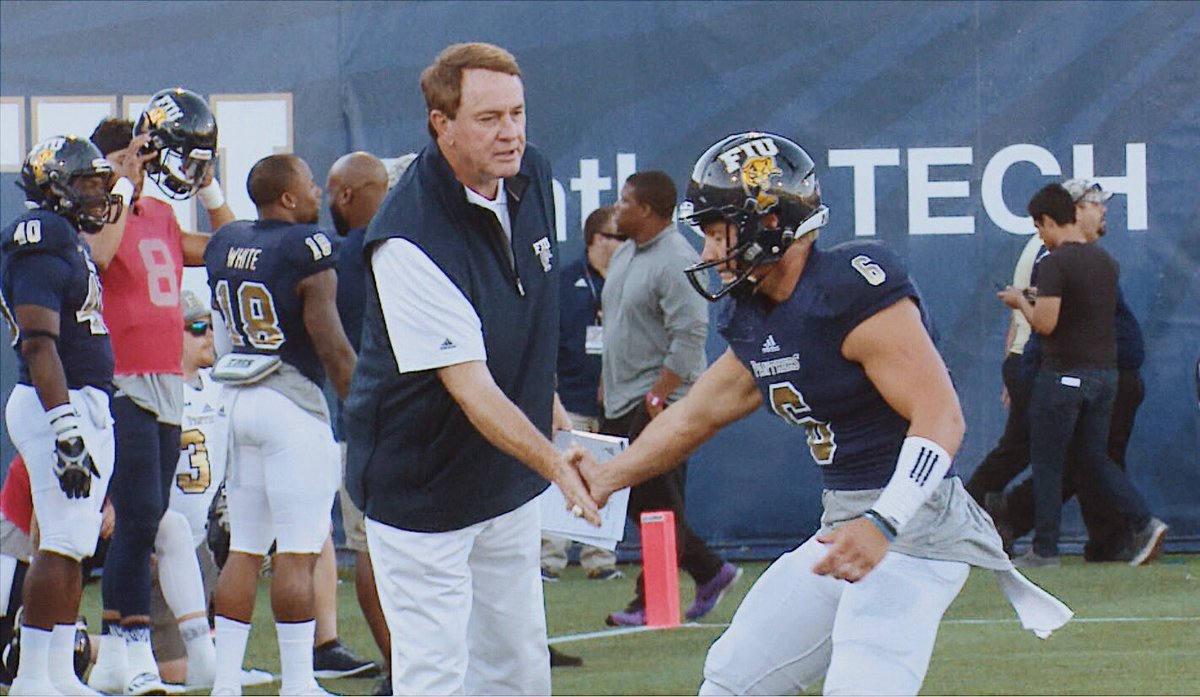 stonewilson10's tweet photo. Pave the way, I'll be there to help. #DavisEra https://t.co/BvWp3F34f8