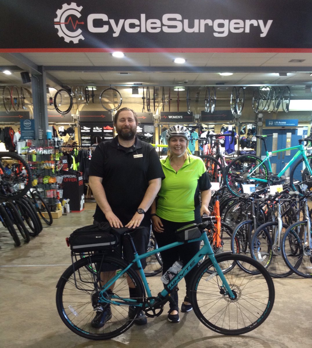 csportsolent's tweet photo. @cycleschemeltd @WhyteBikes #carnaby going out today for fast #commuting miles. Thanks @Zoeth for coming to @CycleSurgery #portsolent :) https://t.co/1dskO11W3g
