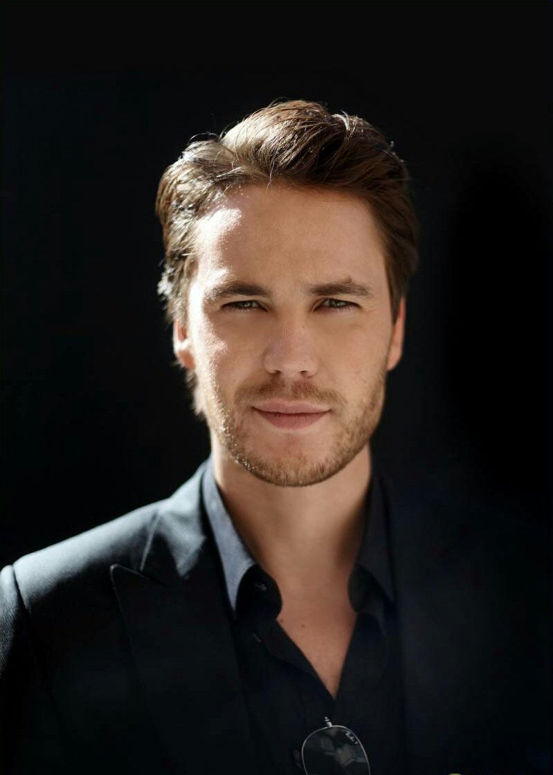   Happy Birthday To Taylor Kitsch!!  