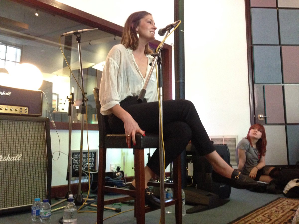 Amazing day at <a href="/RAK_Studios/">RAK Studios</a> for #girlsmusicday with <a href="/dicefm/">DICE</a> Big thanks to all the speakers for their time and wisdom