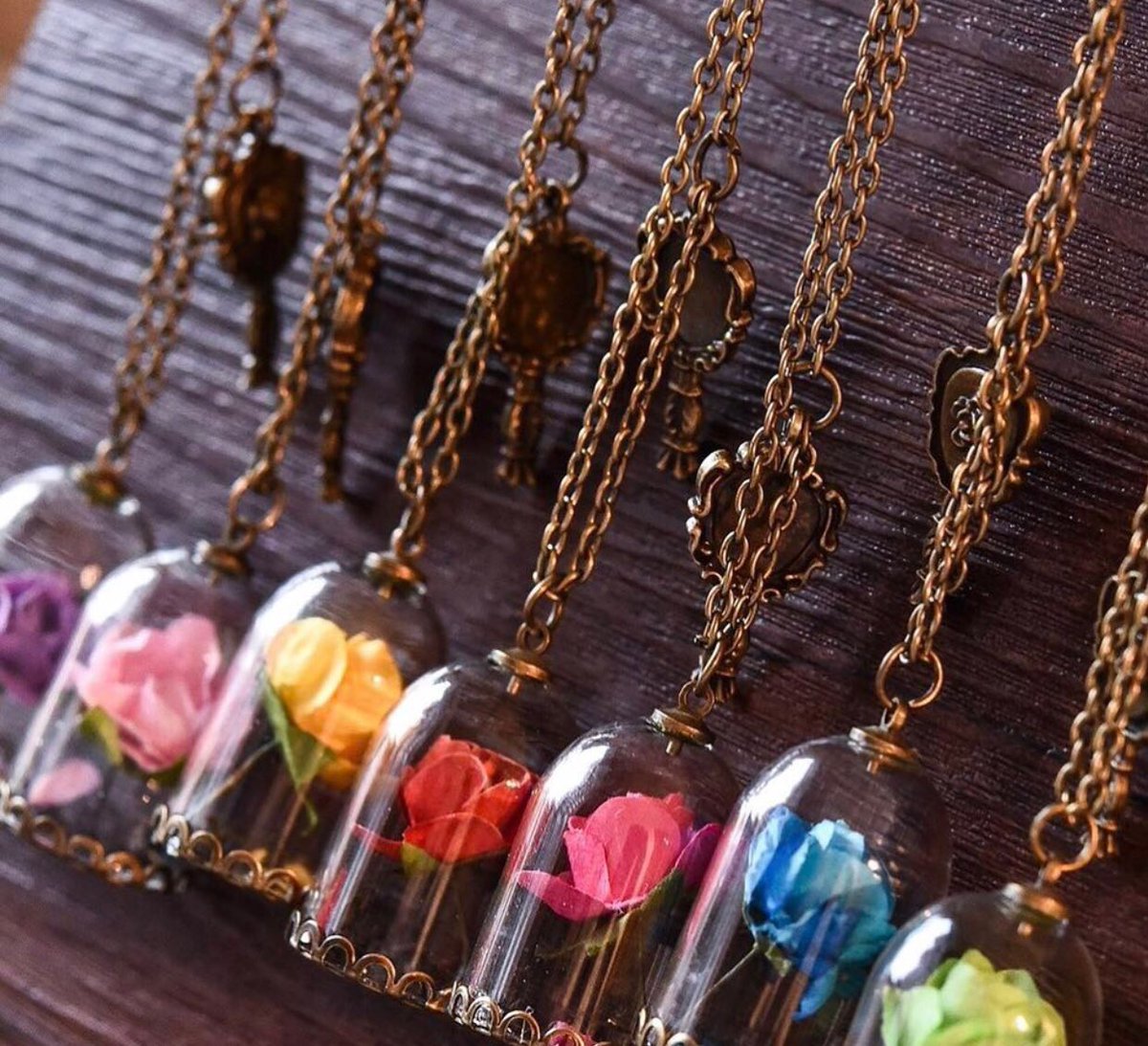 Janel4reals's tweet photo. Beauty & The Beast Necklace ๐๐
I'm obsessed โจ
I got mine here
https://t.co/7AzcFgjRI2 ๐ฅ by #MindsConsole via @c0nvey https://t.co/Slkeb0sgj9