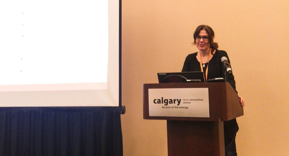 CRHR_Public's tweet photo. Jude Kornelsen and Dr. Stu Iglesias presenting on rural OB & surg networks @srpc! Wonderful participant discussions! #srpc2017 #yyc https://t.co/Pg0rl2VXe7
