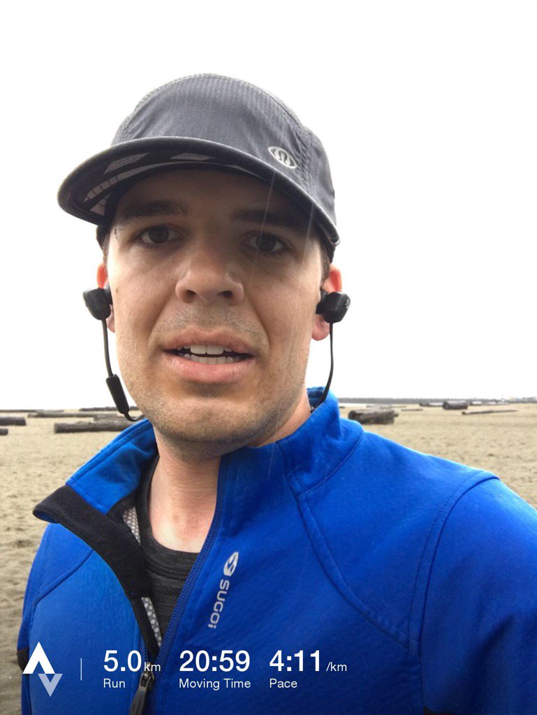 ionicpond's tweet image. Hope to be one of many @GeeklyGetFit to finish a 5k. #LetsgoGeekly. 
strava.com/activities/933…