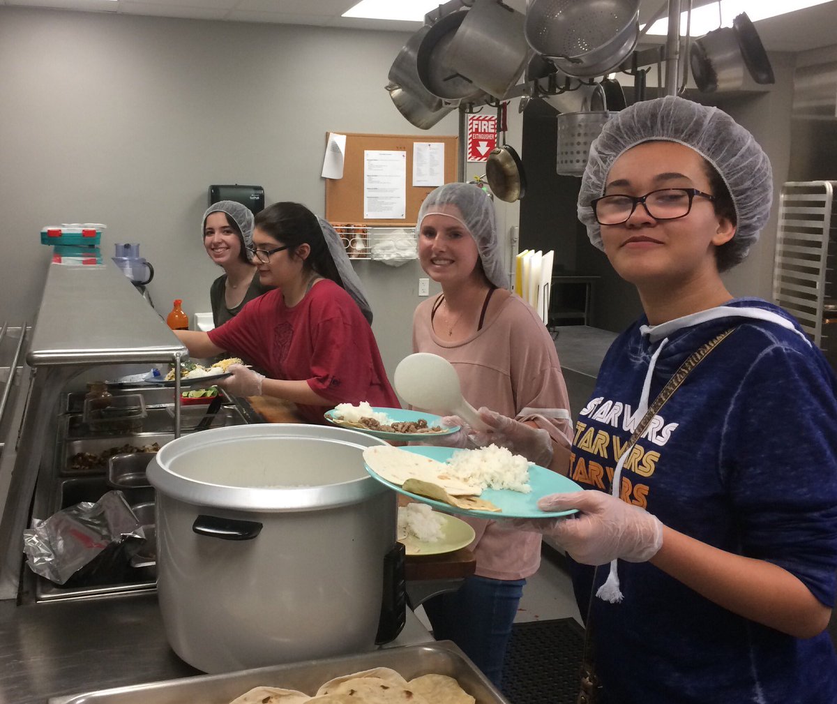 NorthTexasCCYM's tweet photo. Thank you to C2K for providing a wonderful lunch! Picture ft some of our lovely CCYMers rocking hairnets https://t.co/hgfjscpvwB
