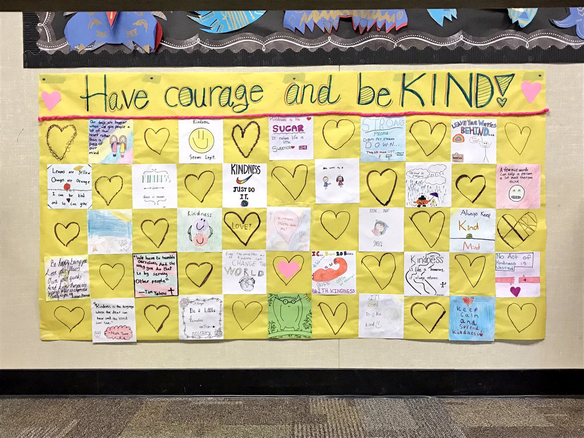 the_kind_club's tweet photo. So many kindness quilts were on display at #tkcOak's Open House on Thursday! Thanks for participating everyone! #bekind #thekindclub #kind https://t.co/4Z7EnKfvev