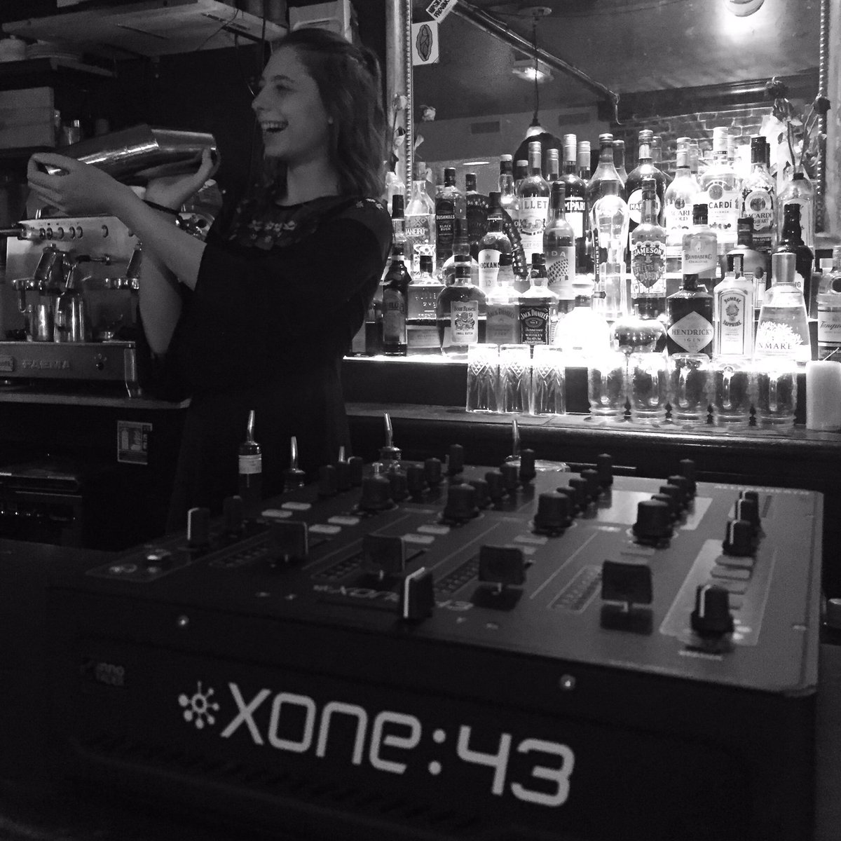 djchanneltv's tweet photo. #new @allen_heath #xone 43 bought as #gift for @electricsurpris for #studio #livestream. #techno #techhouse #deephouse #housemusic #analog https://t.co/DSfObTHJ2R