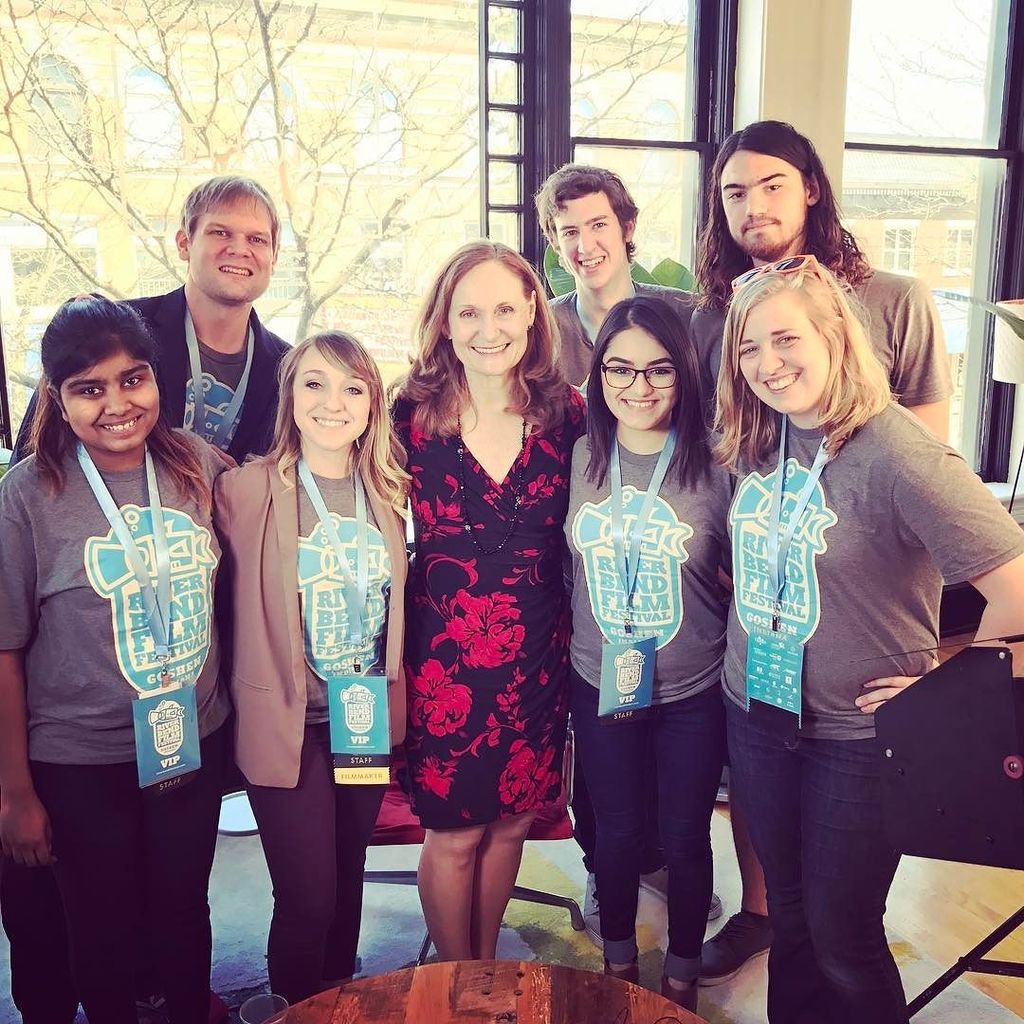 5CoreMedia's tweet image. Huge thanks to @bethgrantactor for sharing with us and all the encouragement she gave our @goshencollege students.… ift.tt/2oTSJTX