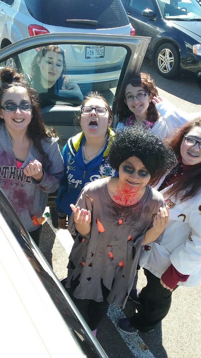 PDY_Schools's tweet photo. Gone with the Colorz! #DIState https://t.co/C3ZfPmSzWM