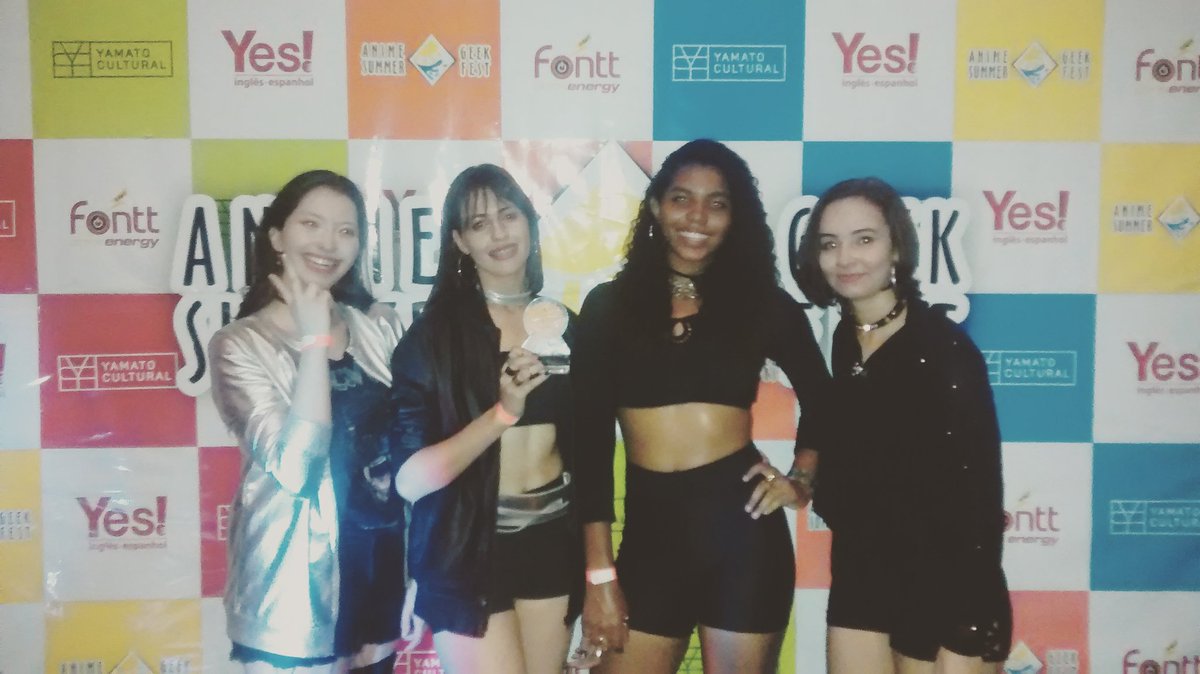 animefriends's tweet photo. Parabรฉns para as meninas do grupo #Scrown! Venceram a seletiva Anime Summer do #KCC e competem em Julho no #AF17 ๐ https://t.co/LFyYR4GGh4