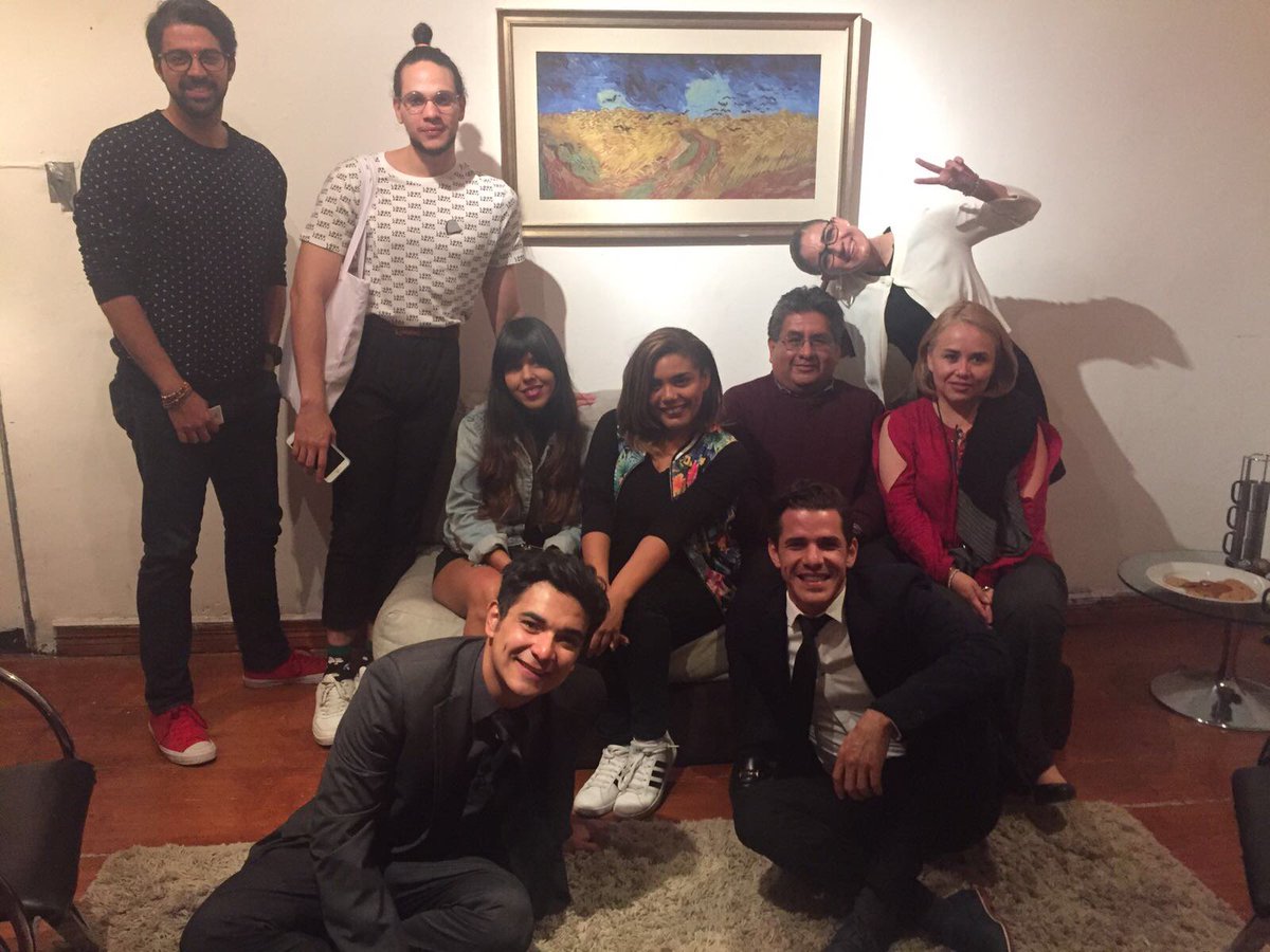 FuneralEl's tweet photo. Gracias a todos por acompañarnos ayer! No te pierdas El Funeral en @TeatroEnCorto #Nápoles a partir de las 22 hrs. https://t.co/YU6NHdPb7T