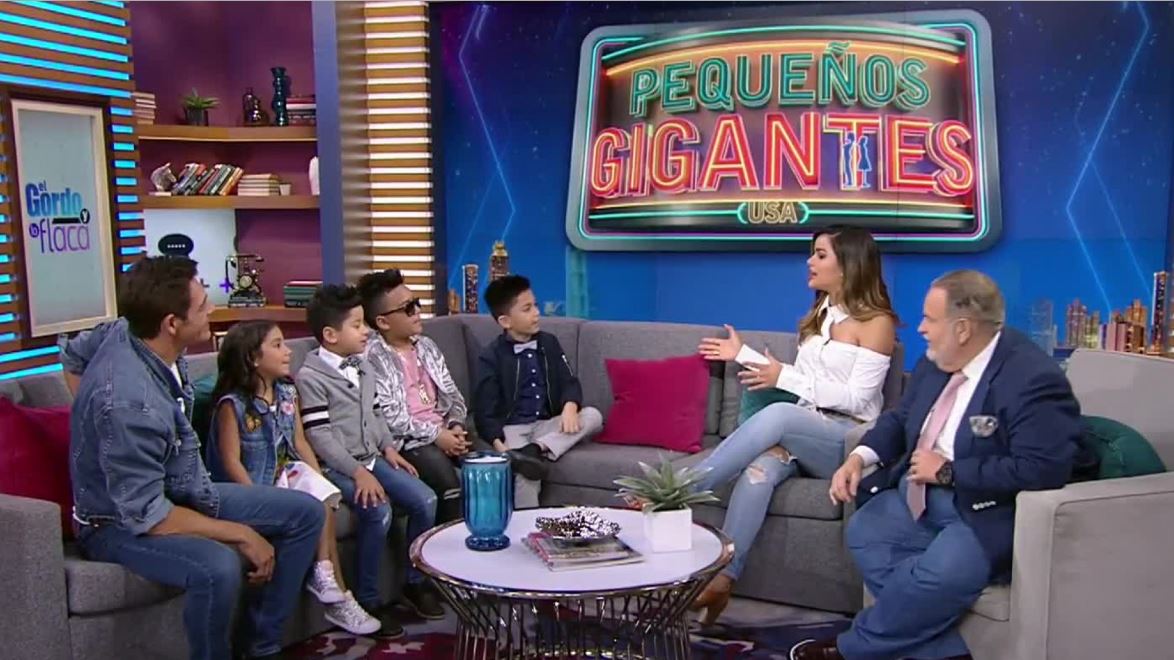 UniNovelas's tweet photo. .@johnnylozada y #TeamPequeFlow compartieron su mágica experiencia en #PequeñosUSA. https://t.co/X9gD6x6Y7h https://t.co/EZe9uidBpS
