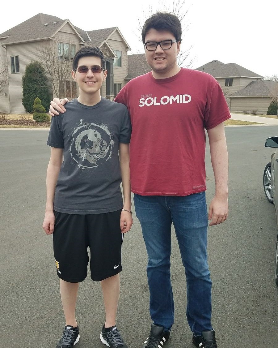 Dyrus's tweet photo. had a great time with marshall playing some league, glad to have been his wish today. @MakeAWish @MakeAWishMN https://t.co/VF1U6mmOZ5