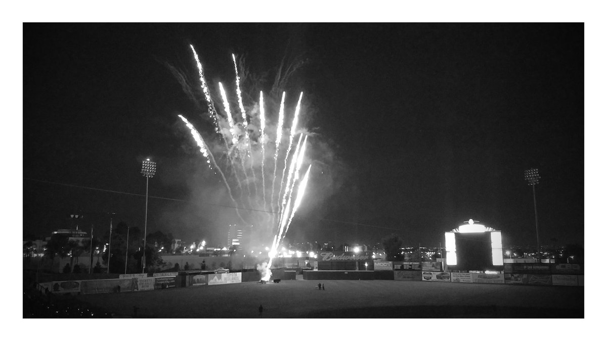 TheShowcaseIE's tweet photo. Ending our APRIL Showcase with a BANG! 
Next Showcase May 11th during USA vs MEXICO!
https://t.co/uOAAY1FJym https://t.co/G64qX5y7xa