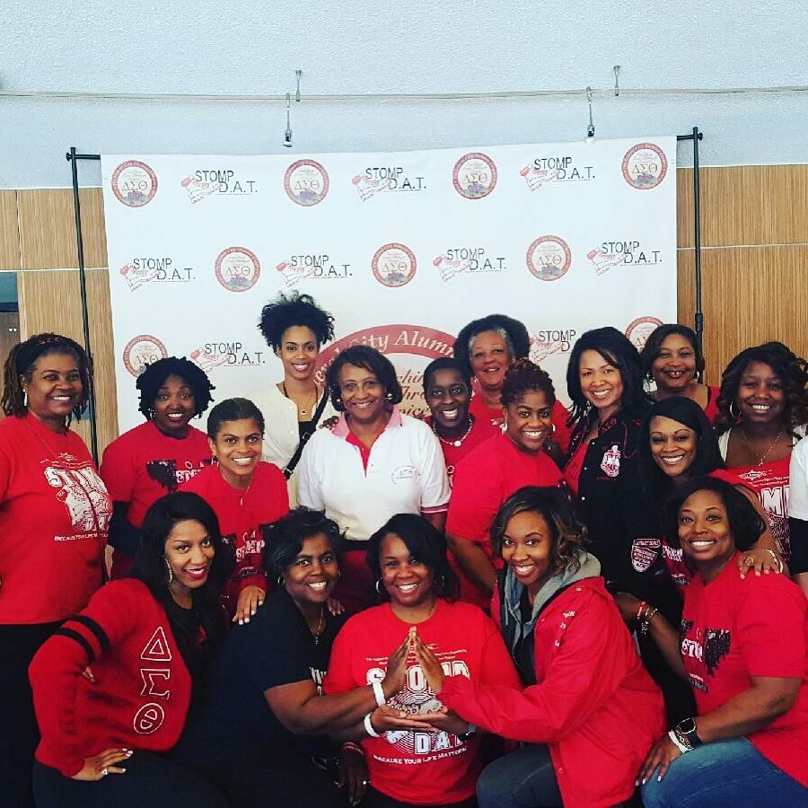 TheFCACDST's tweet photo. The fundraising team hard at work!! #TheFCACDSTservesDC #StompDat2017 https://t.co/tp17YKpMqJ