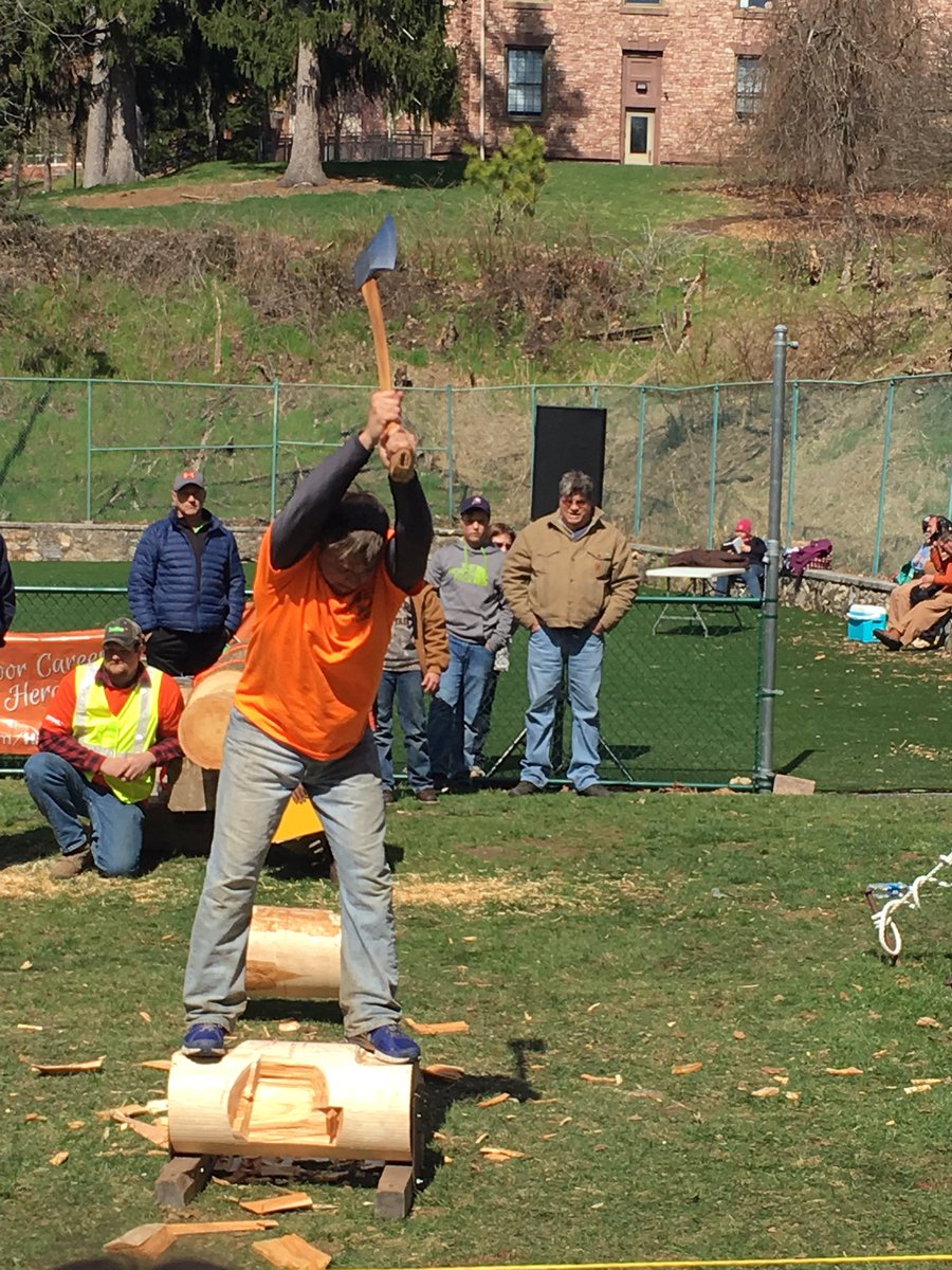 burkhrob's tweet photo. More woodsman images. Nathan on the chain saw.  Be the quickest to cut 3 cookies @dfour2 @Burkhart87 @cody_pine https://t.co/WZKnWyQfAz