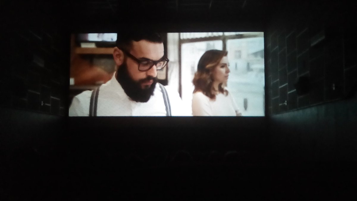 CineCentral's tweet photo. .@alexdelaIglesia @acapipola @blancasuarezweb @secundelarosa @ordoezjaime   brillante arranque de  #elbarlapelicula https://t.co/nR7oROdebl