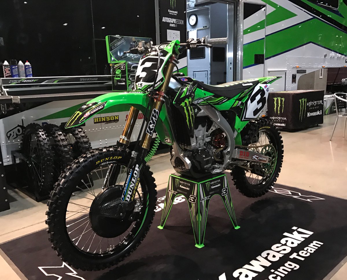 SupercrossLIVE's tweet photo. #TeamDungey or #TeamTomac? https://t.co/clDsAeYYOR