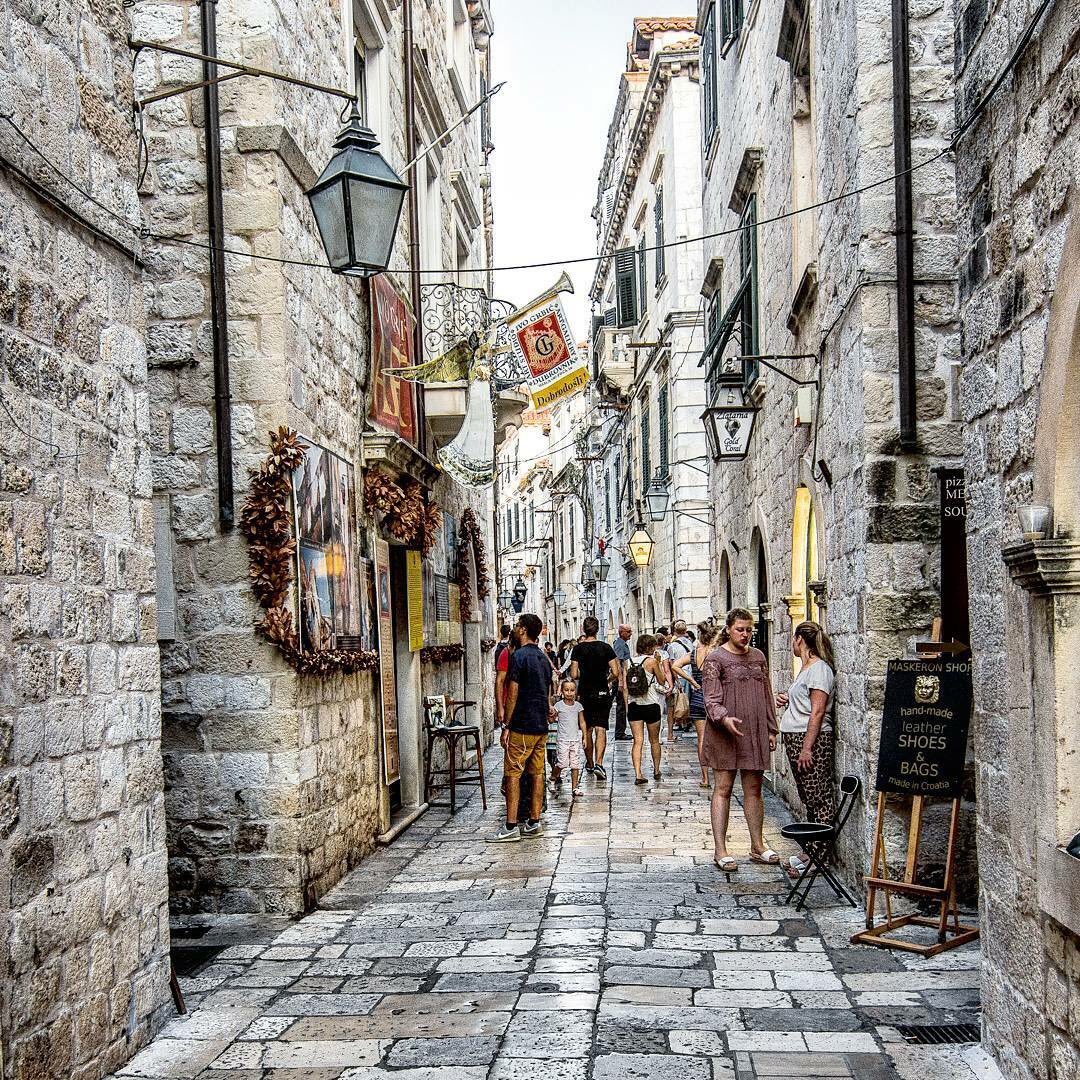 📷 <a href="/swenomad/">Swedish Nomad</a>