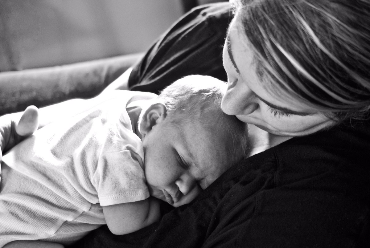 #mommabear #momlife #SaturdayMotivation #reflections #supportlocalbusiness #colorado #preciousmoments #babyblog #newbornphoto #babylove