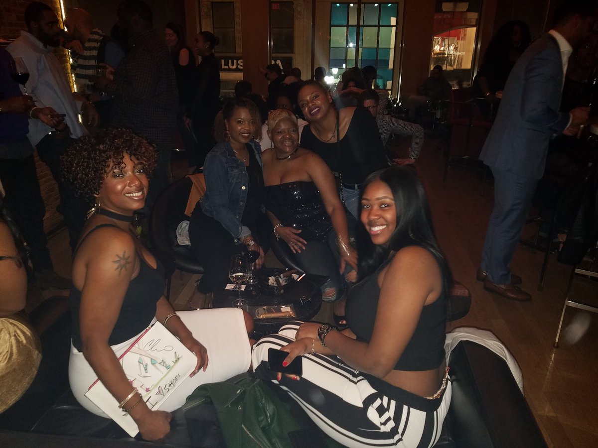 KReedProduction's tweet image. Cigars On Ice was a success meet us for part 2 #Dope event  #CigarsonIce event! #Ladiesnight #CigarsonIcePhilly  #CigarLife #Ashton #Philly