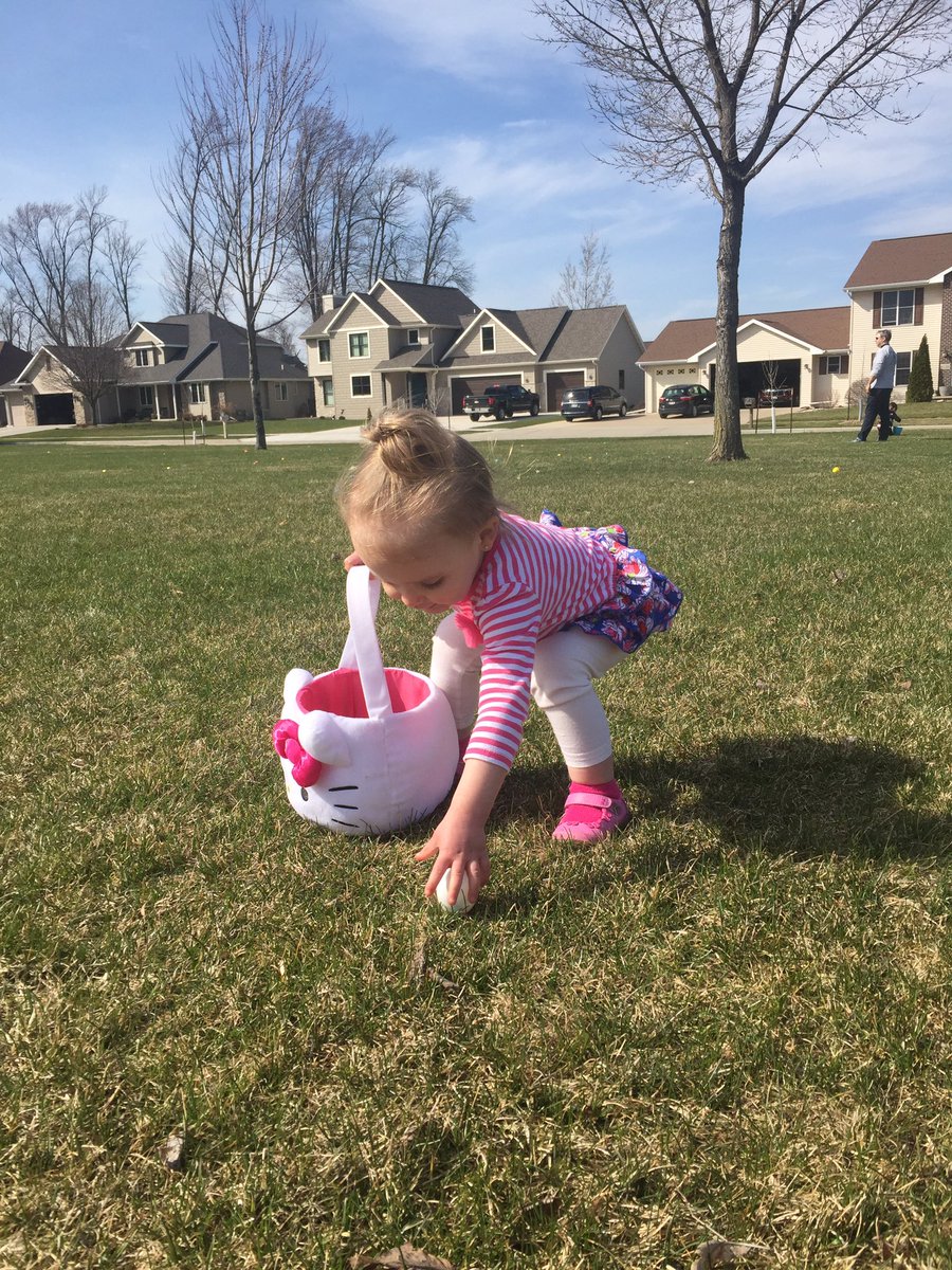 CoachYonBoone's tweet photo. EK had a great day at the annual neighborhood Easter Egg hunt!!! #TeamBoone #EKprincess #Blessed https://t.co/9fL2dLZ8gB