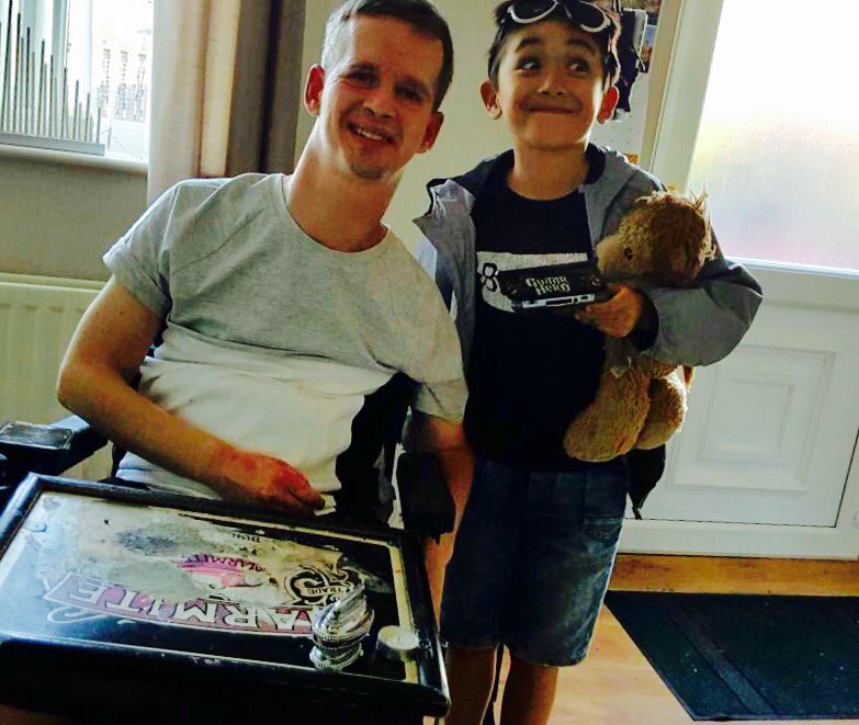 Here is Rio who worked non stop all day even making me the now infamous ' Nana Sub' for lunch <a href="/Hazel2502/">Haze</a> #goodasgold #grafter #nanasub