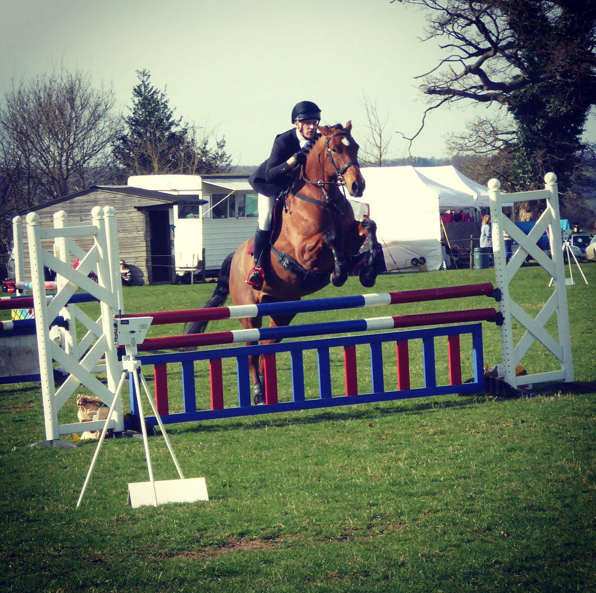 BRS_Eventing's tweet photo. First Pardy of the season @MunsteadHT #UnluckyRail #RoadToNovice #RidingIsRewarding #WorldsBestGroom @ktiez https://t.co/C48M5GuMGD