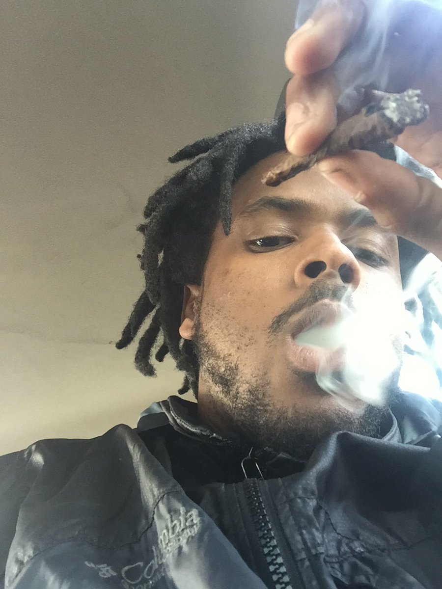 2_KINGS_AC3's tweet photo. ⛽️⛽️⛽️💪🏽💪🏽💪🏽💪🏽💪🏽🔥🤞🏾🤞🏾 https://t.co/f7OtN1TwTj