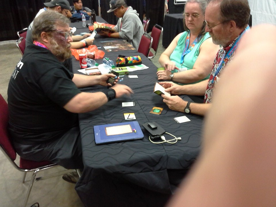 TabletopOahu's tweet photo. #kawaiikon2017 #kawaiikon #tabletopoahu #oahuboardgamers #bgg #boardgames #boardgame #3seeds @charagames https://t.co/aSiHAiWTN8