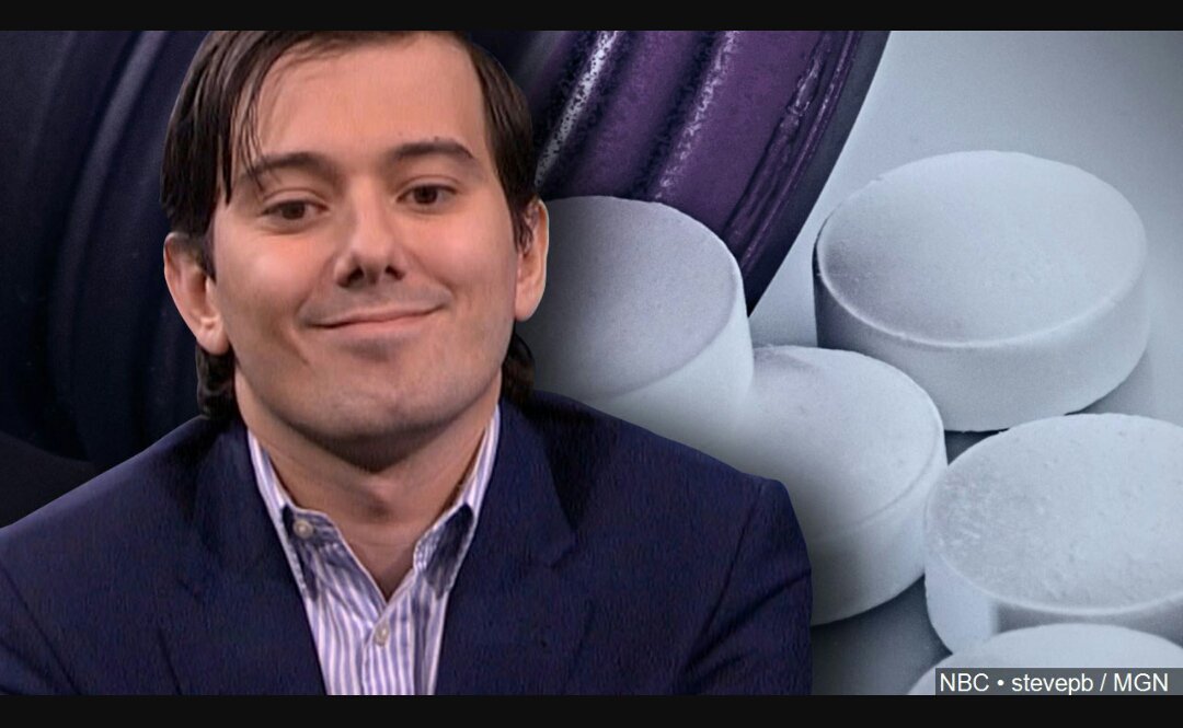 mmpadellan's tweet image. #ThingsMoreTrustedThanTrump

Most Punchable Face Award winner Martin Shkreli...but just BARELY.