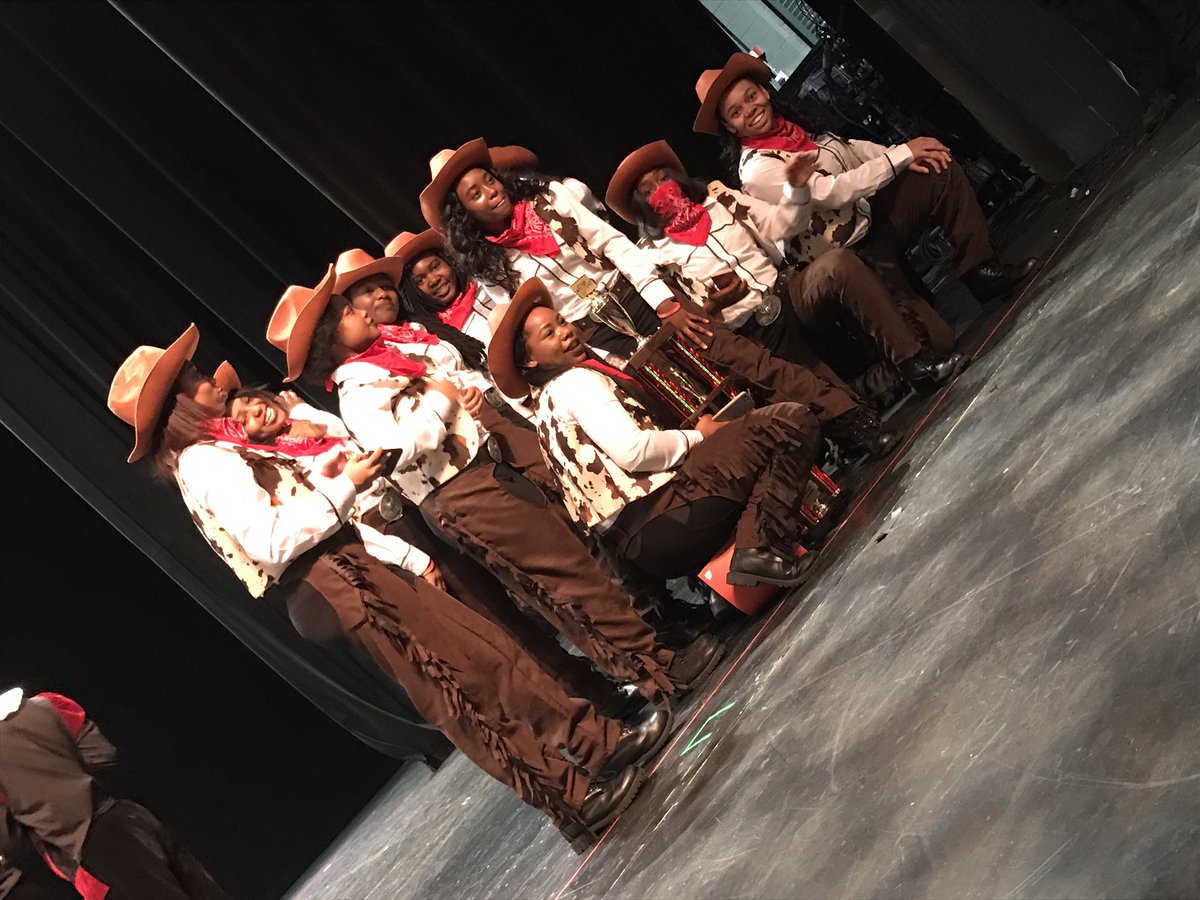 TheFCACDST's tweet photo. The #StompDat2017 Second Place Winners, The Lady Jags! #TheFCACservesDC https://t.co/Hqs6AZKlgr