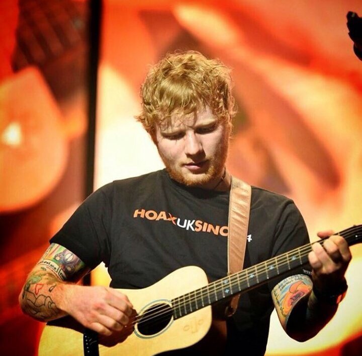 Эд ширан билеты. Эд ширан с гитарой. Эд ширан билеты. Шеран. Эд ширан музыкант.