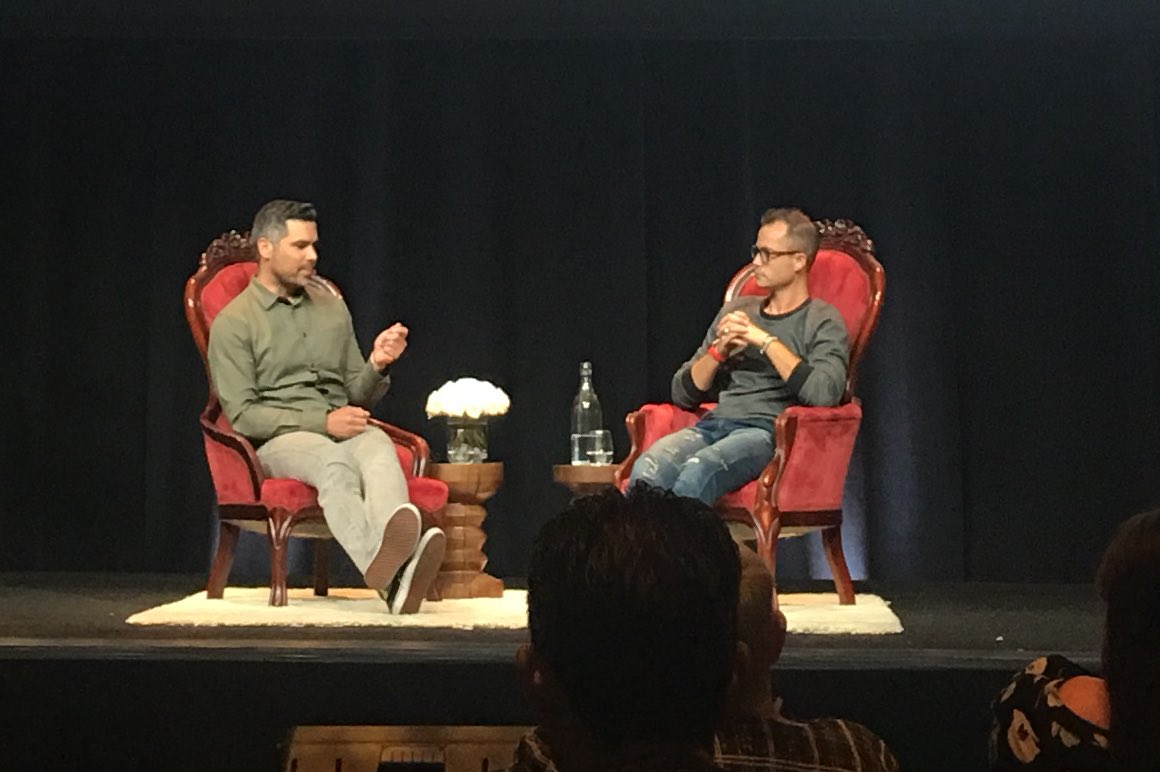 lauriekeith's tweet photo. "When I started a company I looked at industries that have been commoditized and needed innovation." @CashWarren #PackofThieves #THG2017 https://t.co/1Z2yozfEQN