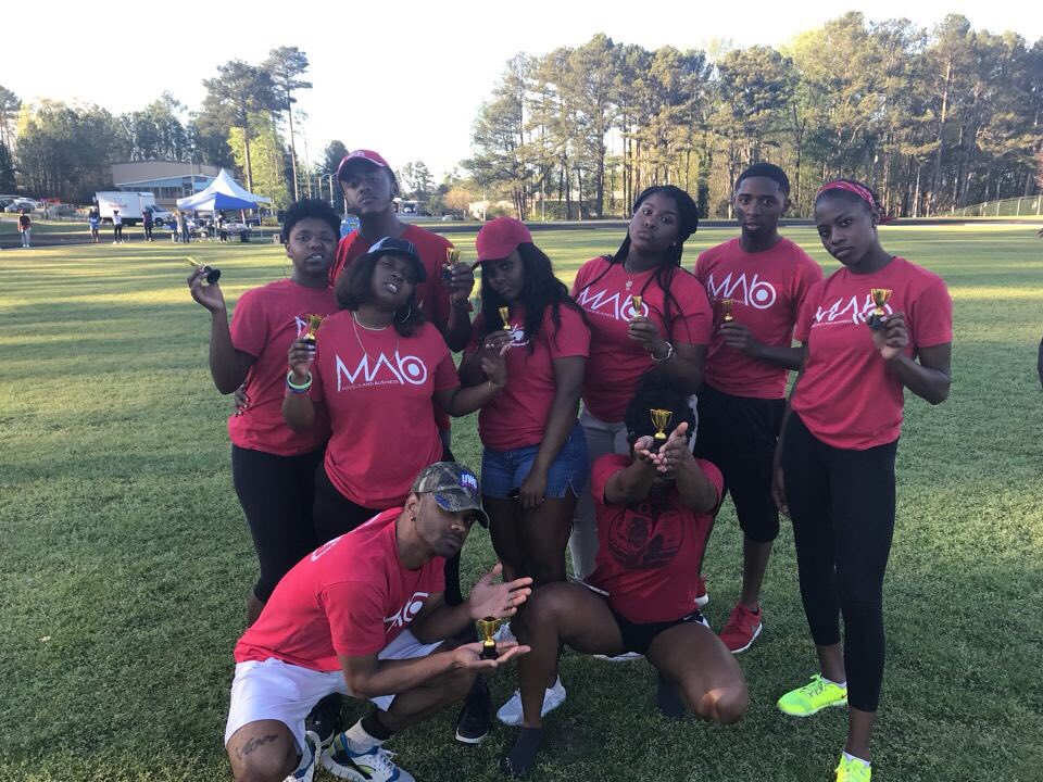 C_Swank_'s tweet photo. Models and business won the sigmajam field day event! #Trophies #UWG#MAB #wolvesfashionforward #IThinkTheLastTimeILostWasHighSchoolPlayoffs😂 https://t.co/X0PdGbIrzH