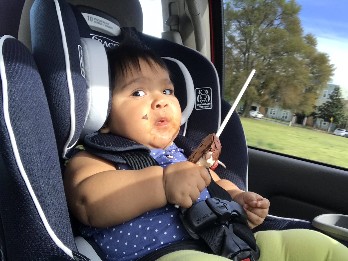 realJUCEVEGA's tweet photo. Cruising with the #family https://t.co/52qdJh125h