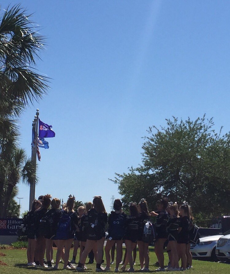 Cmarcrum1's tweet photo. A little bit of Heaven Shining down on BlackSmack in NOLA💙   #BlackSmack   #MemphisElite https://t.co/cUUmjTd3N4