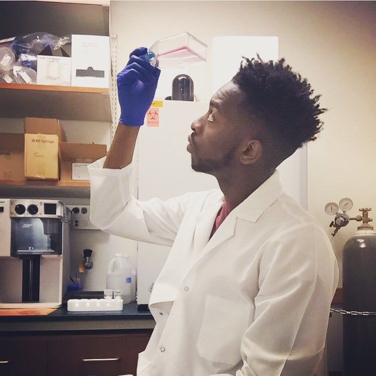 MoorInformation's tweet image. Advances in Colon Cancer Cure, Discovered By a Black Chicago student.