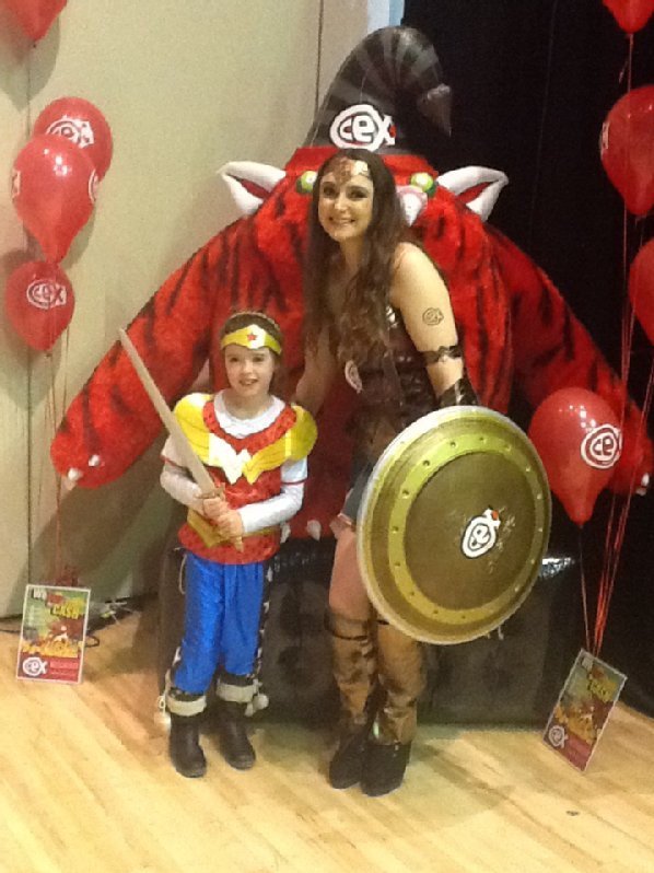 Can people vote for Arianna please,she is very close to the prize places.you can vote up to 4 times thanks